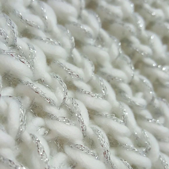 🍒NWT🍒 JUICY COUTURE INFINITY SCARF - Picture 8 of 8